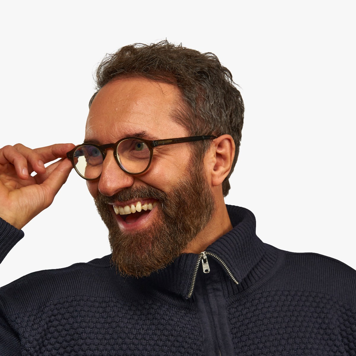 Morgan_ShinyOlive_Men_Readers_Pic.jpg?v=1758620041&width=1200