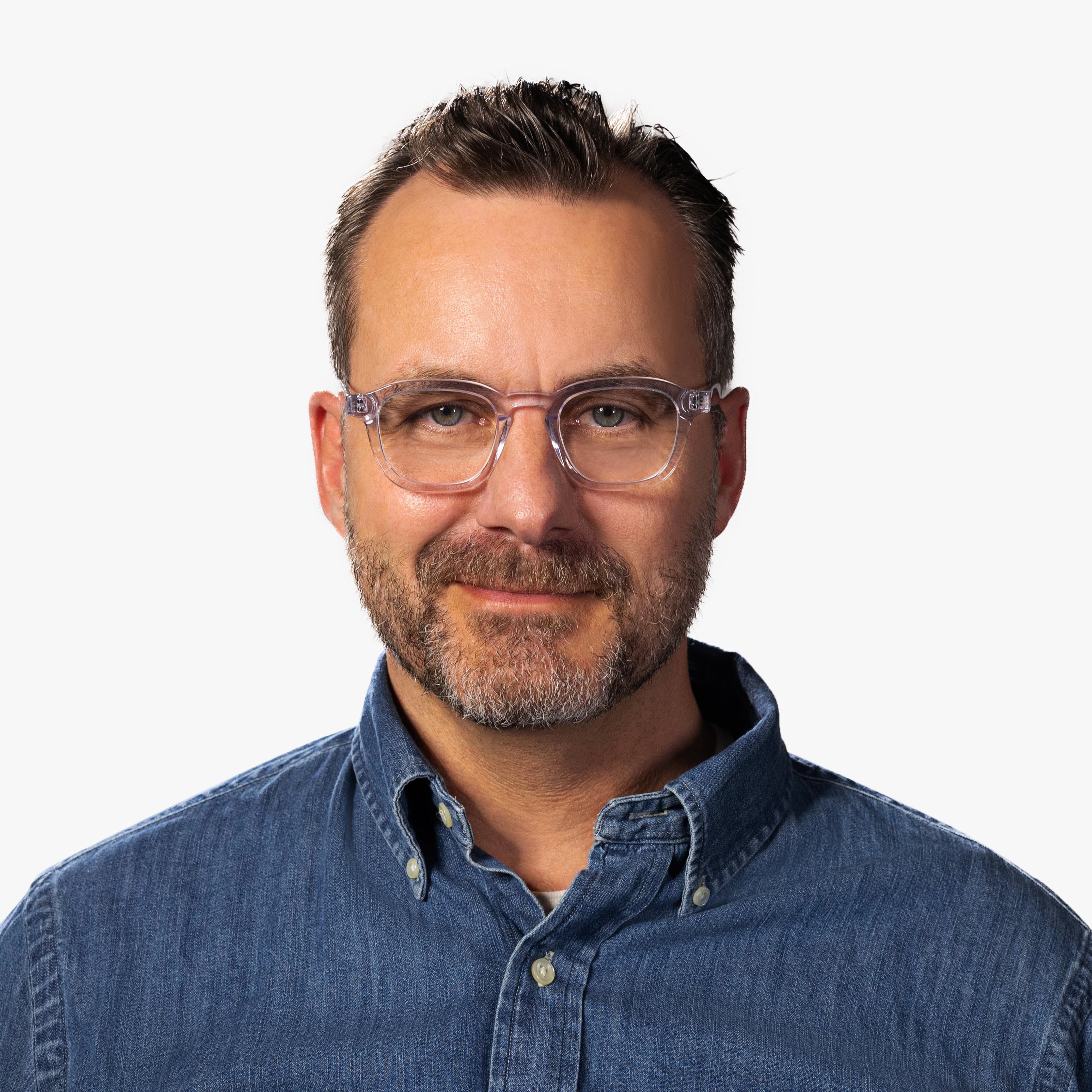 Luxreaders stylish Reykjavik Crystal White Reading glasses. Made from Bio-acetate in a Square shape.