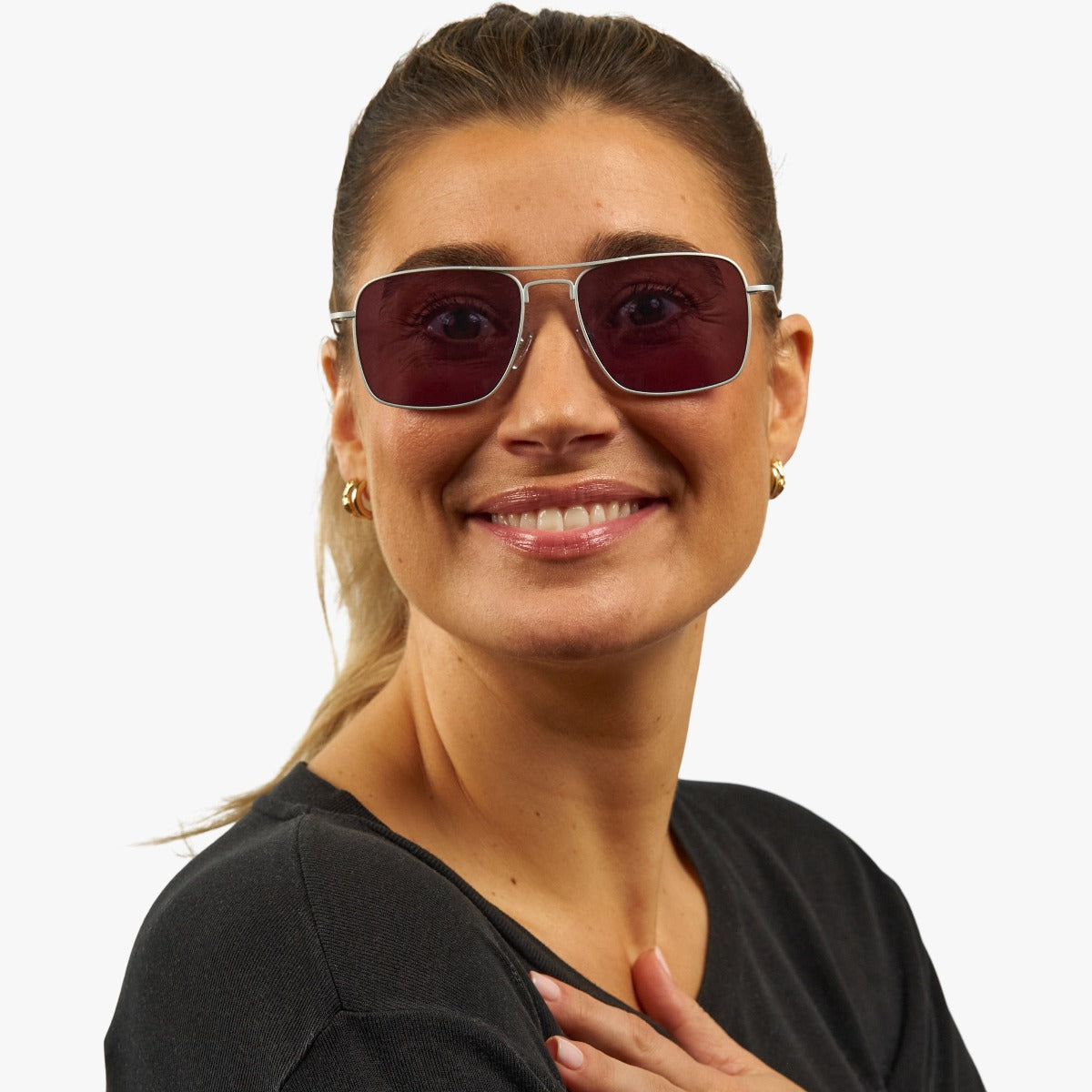 Person wearing Women's Lidköping Steel sunglasses